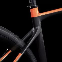 Cube Axial WS GTC Pro Carbon´n´coral 7 Cube Axial WS GTC Pro Carbon´n´coral -Cube Fahrradladen 529400 D2