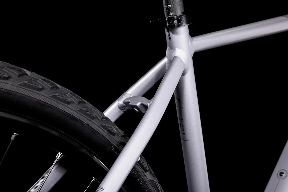 Cube Nature EXC Polarsilver´n´black 4 Cube Nature EXC Polarsilver´n´black – Bild 4