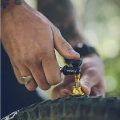 Lezyne Tubeless CO2 Blaster -Cube Fahrradladen CO2 Blaster 2019 04 15 Lezyne 429 1800x1800