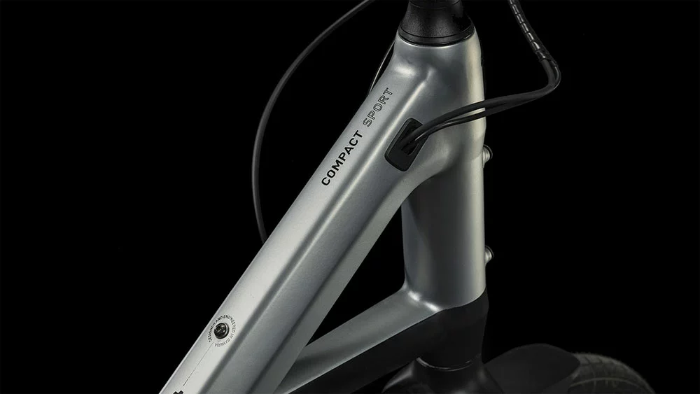 Cube Compact Sport Hybrid 500 Black´n´polarsilver 3 Cube Compact Sport Hybrid 500 Black´n´polarsilver – Bild 3