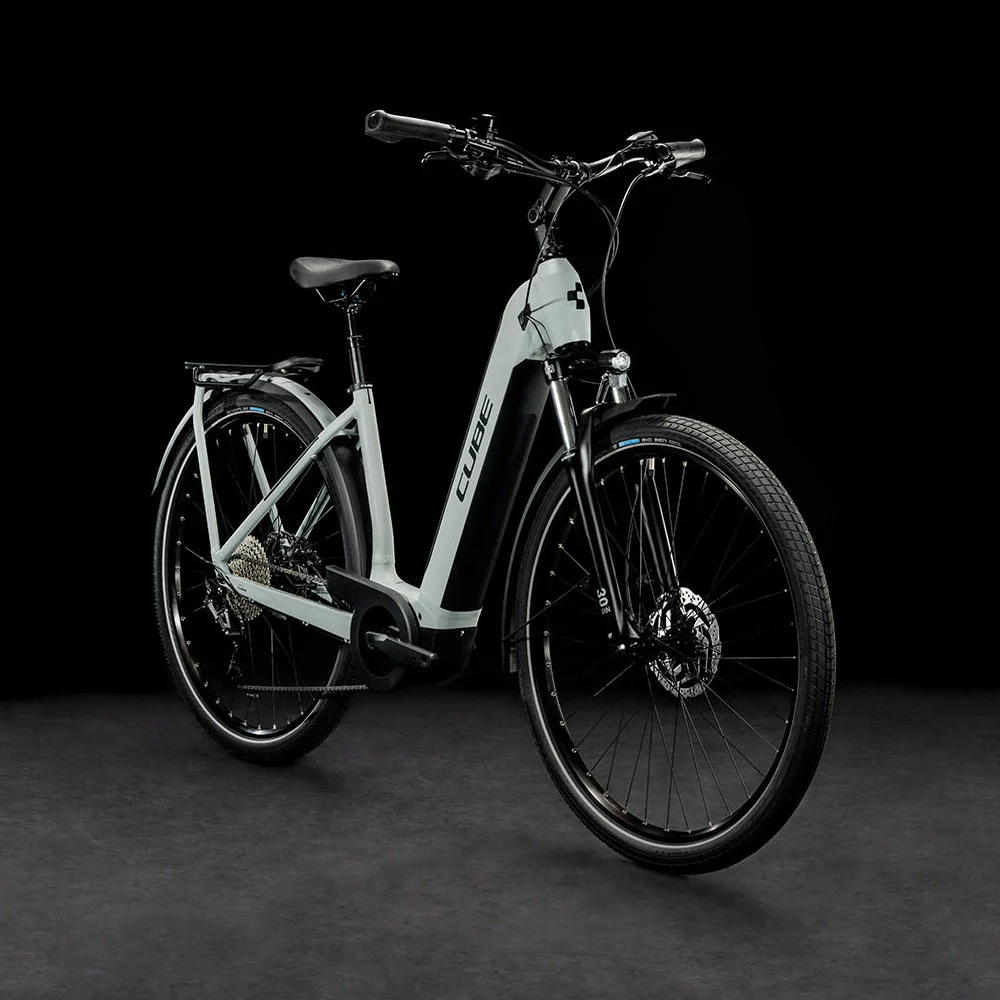 Cube Kathmandu Hybrid ONE 750 Easy Entry Swampgrey´n´black 2 Cube Kathmandu Hybrid ONE 750 Easy Entry Swampgrey´n´black – Bild 2