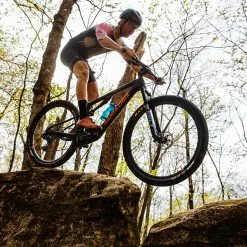 Santa Cruz Blur C S Trail 8 Santa Cruz Blur C S Trail -Cube Fahrradladen SC FULL SHOOT Bvernor 0630 02